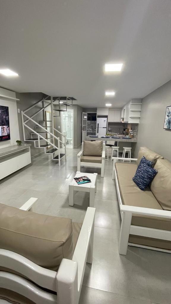 Apartamento Ap11 De 2 Em Taperapuan, Aconchego E Localizacao Perfeita Porto Seguro
